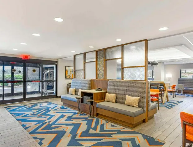 Hampton Inn Mebane hotel detail image 1