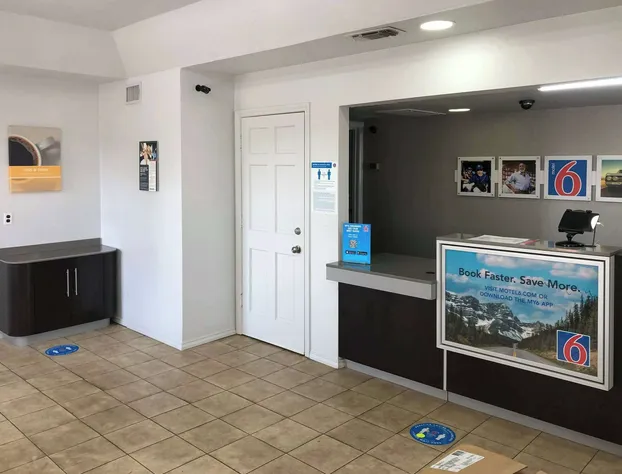 Motel 6 Paris, TX hotel detail image 3