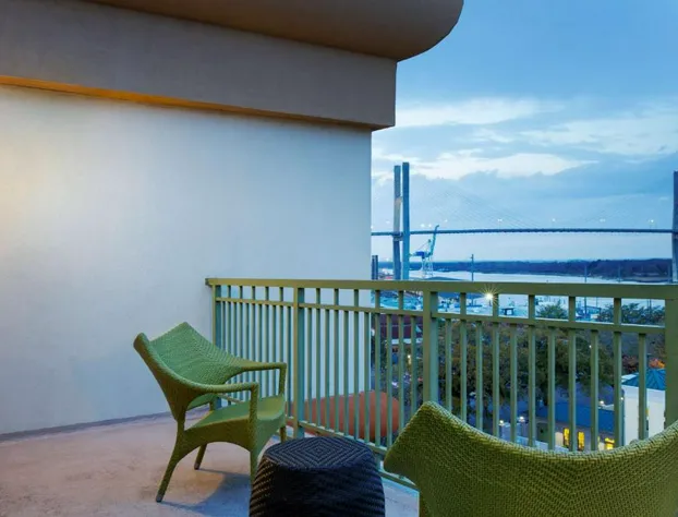 DoubleTree by Hilton Hotel Savannah Historic District hotel detail image 4