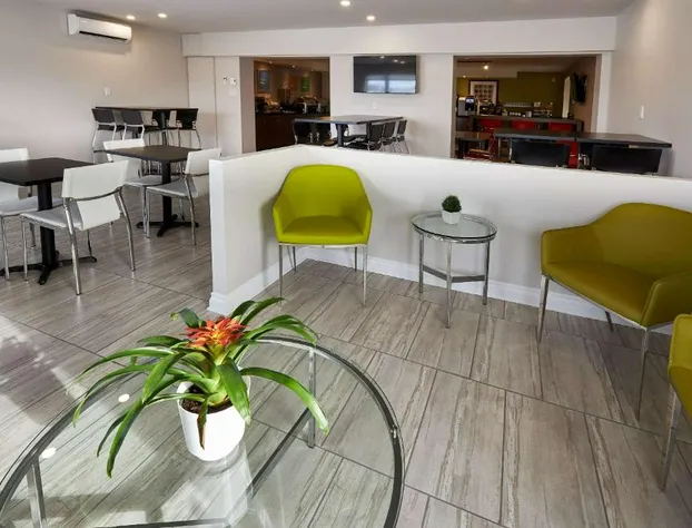 Comfort Inn Rouyn Noranda hotel detail image 4