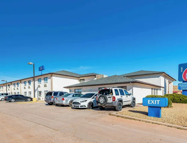 Motel 6 Winslow, AZ hotel detail image 1
