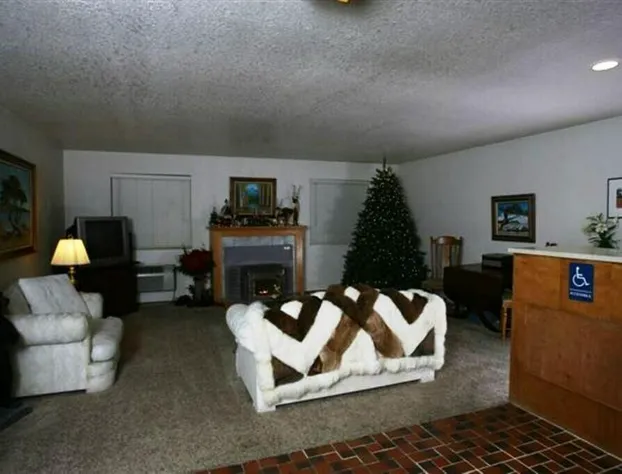 Christmas Tree Inn hotel detail image 4