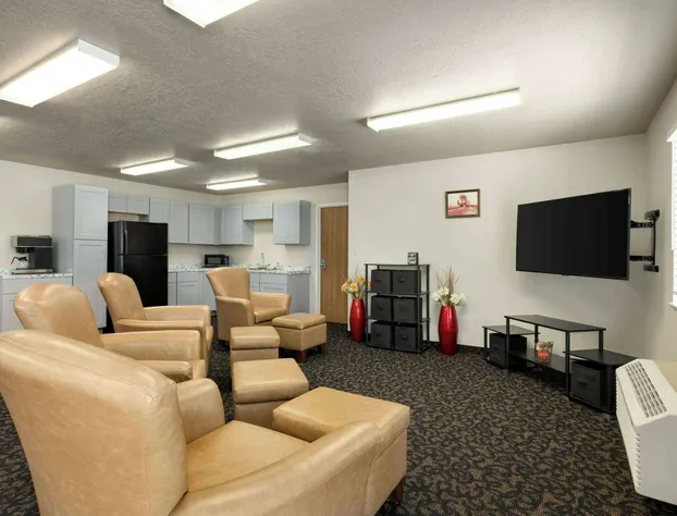 Travelodge by Wyndham Vaughn hotel detail image 2