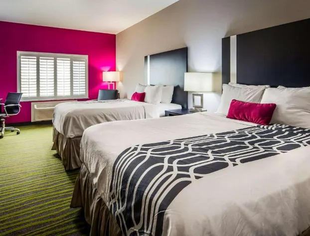 Best Western Plus Dilley Inn & Suites hotel detail image 3