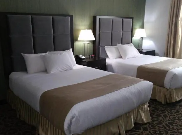 Paradise Inn and Suites - Redwater hotel detail image 3