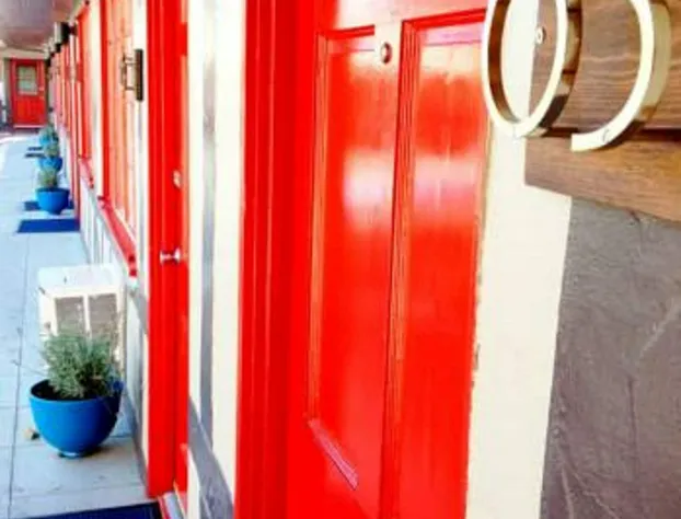 Hamlet Inn hotel detail image 1