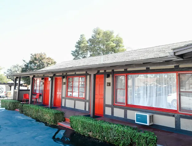 Hamlet Inn hotel detail image 2