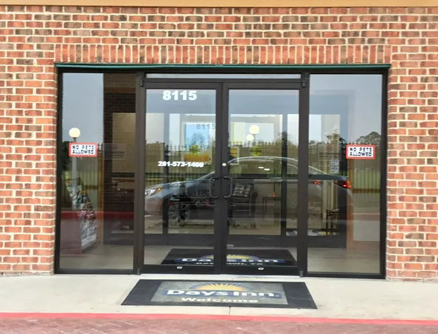 Days Inn by Wyndham Baytown East hotel detail image 4