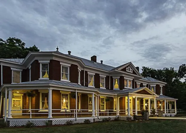 Grand Victorian Inn hotel detail image 1