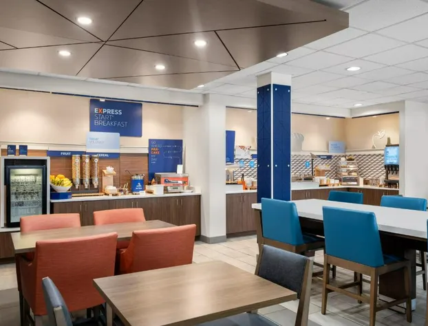 Holiday Inn Express Meadville (I-79 Exit 147a) by IHG hotel detail image 4