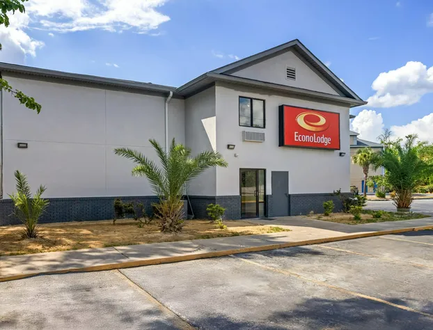 Econo Lodge hotel detail image 4