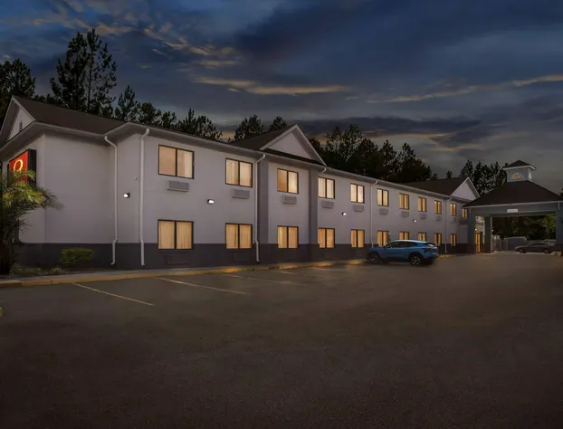 Econo Lodge Jesup hotel detail image 2