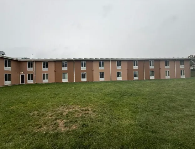 Plymouth Bay Inn and Suites hotel detail image 2