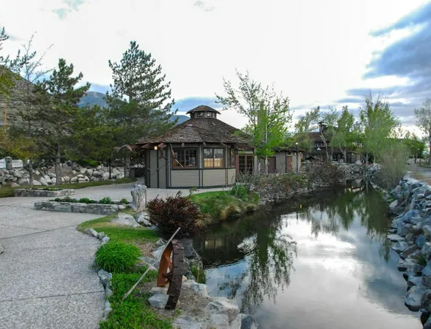 Holiday Inn Club Vacations David Walley's Resort by IHG hotel detail image 2