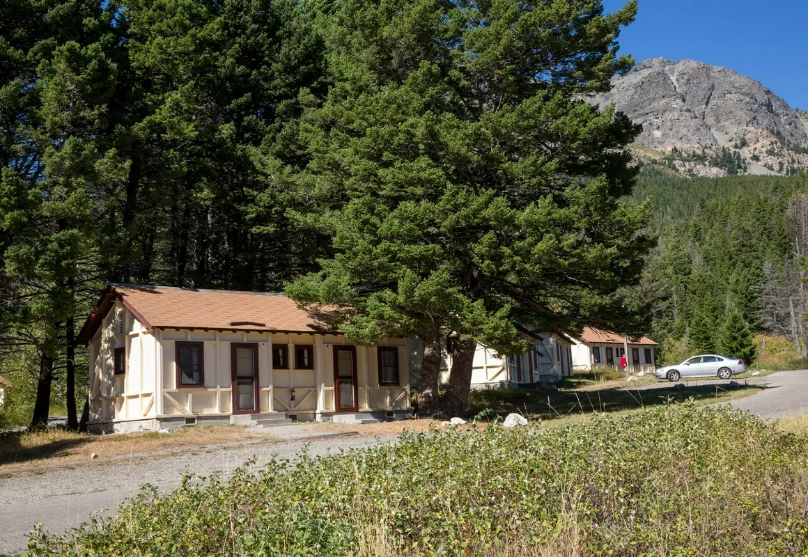 Rising Sun Motor Inn and Cabins - Inside the Park hotel hero