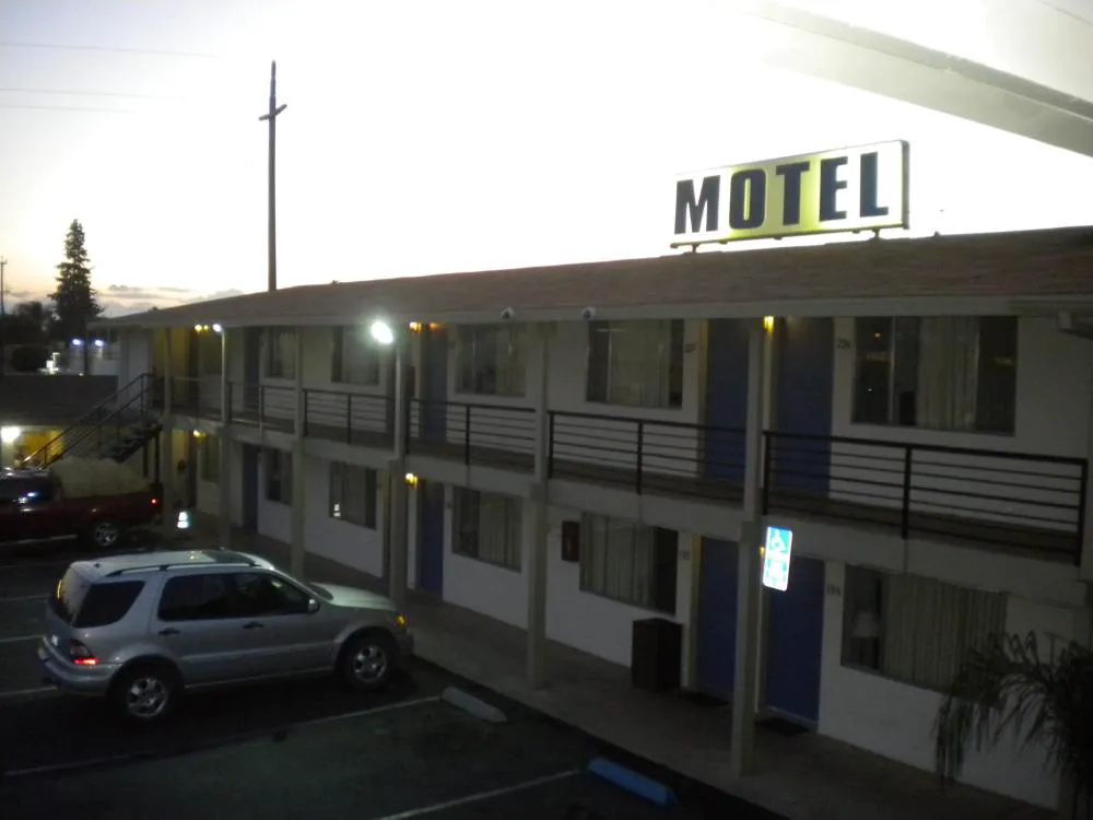 Wasco Inn Motel hotel hero