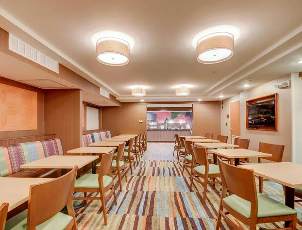 Fairfield Inn by Marriott Boston Woburn-Burlington hotel detail image 1