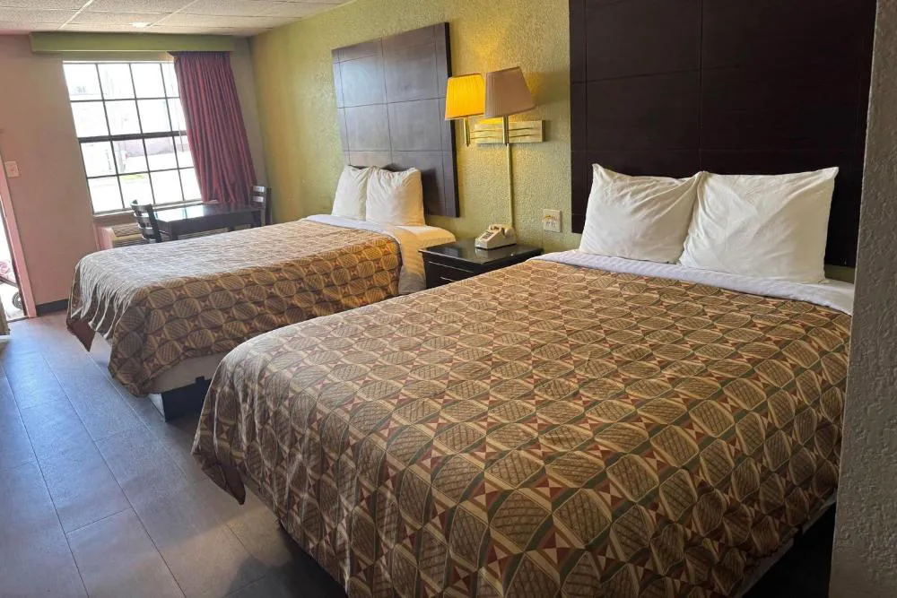 Days Inn by Wyndham Dumas Arkansas hotel hero