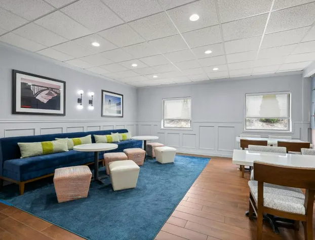 Hampton Inn Bordentown hotel detail image 3