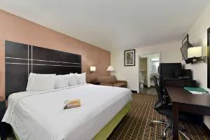 Quality Inn Gonzales hotel detail image 2
