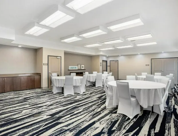 Comfort Inn & Suites hotel detail image 3