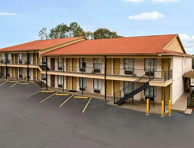 Quality Inn hotel detail image 1