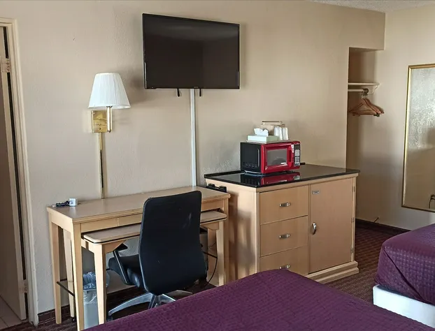 Best Budget Inn hotel detail image 4