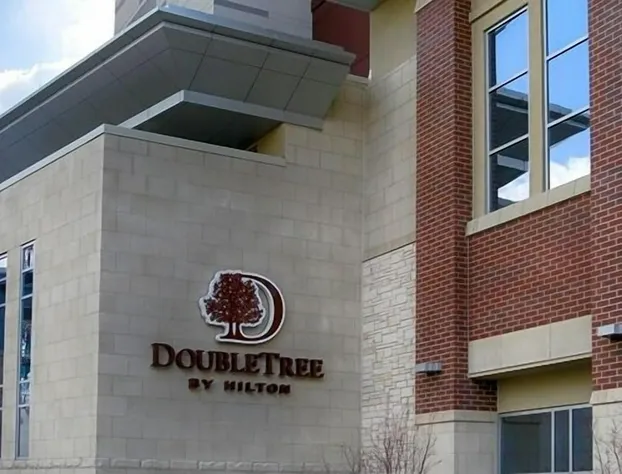 Doubletree By Hilton Lawrenceburg hotel detail image 2