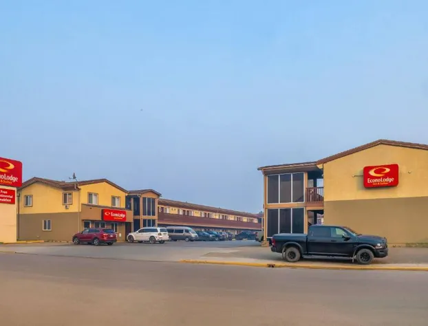 Econo Lodge Inn & Suites hotel detail image 3