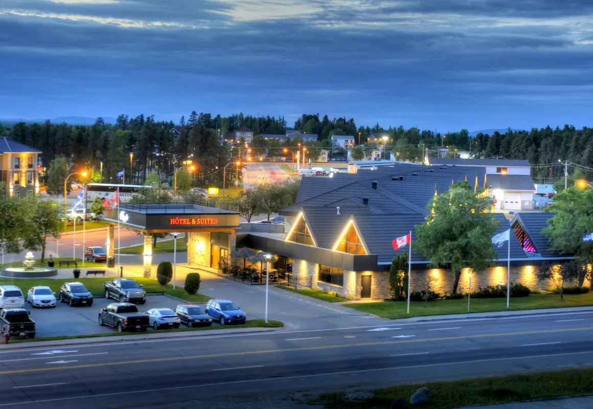 L'Escale Hôtel Suites hotel hero