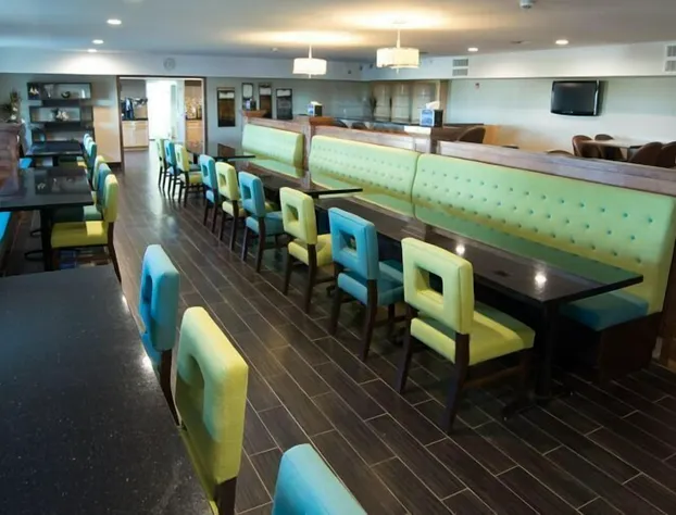 Western Star All Suites Carnduff hotel detail image 3