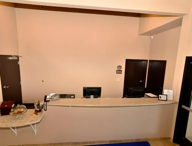 Cobblestone Inn & Suites - Holstein hotel detail image 2