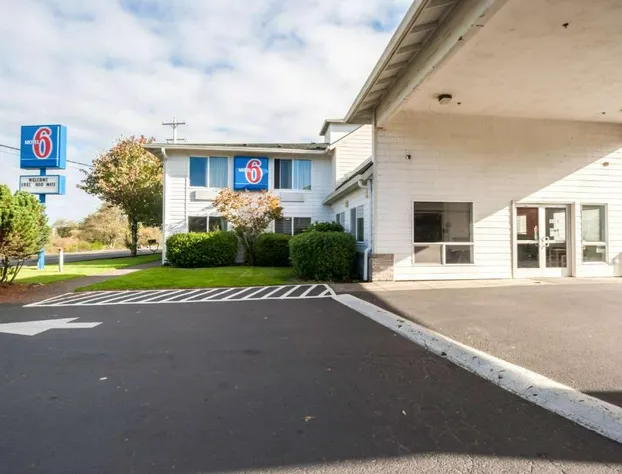 Motel 6 Seaside, OR hotel detail image 1