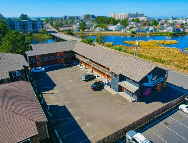 Coast River Inn by OYO Seaside hotel detail image 2