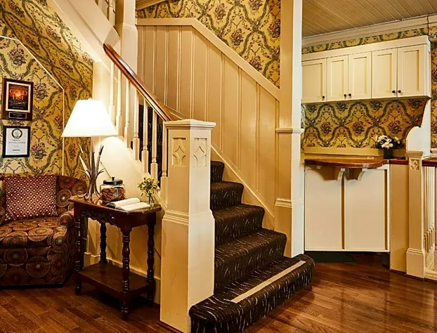 Petite Auberge hotel detail image 4