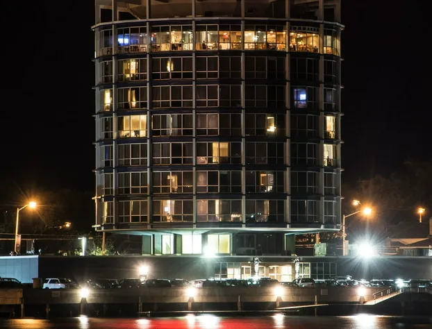 Clarion Lakeside Inn & Conference Centre hotel detail image 1