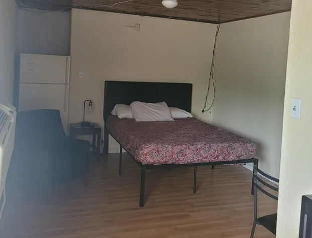 Custom Stay Thief River Falls hotel detail image 4