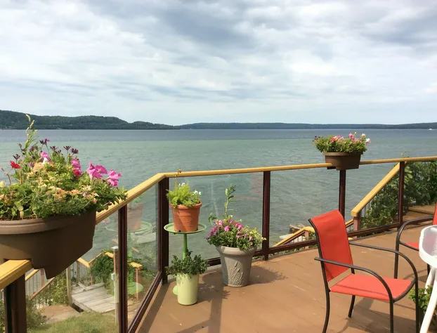 Pictured Rocks Bed And Breakfast hotel detail image 4