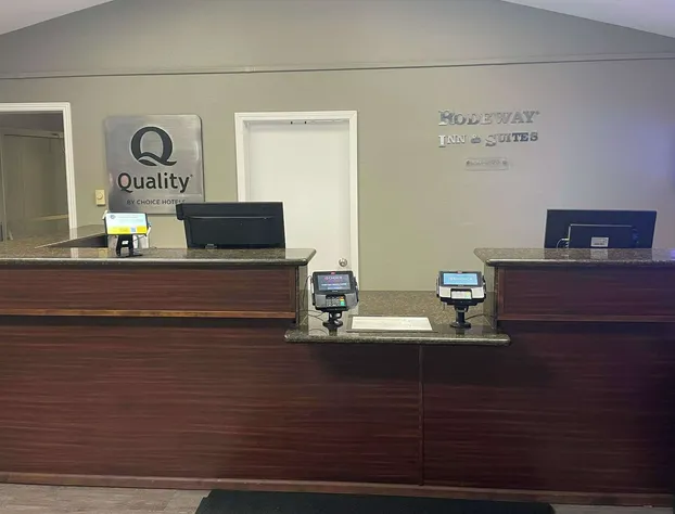 Quality Inn Ontario hotel detail image 2