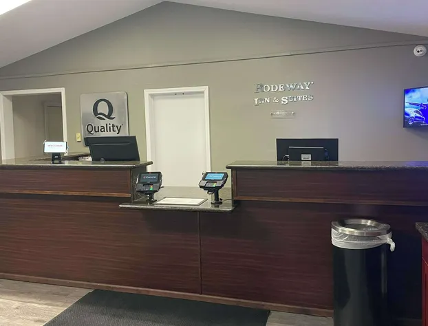 Quality Inn Ontario hotel detail image 4