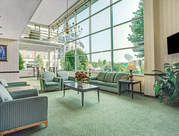 Days Inn by Wyndham Arlington/Washington DC hotel detail image 3