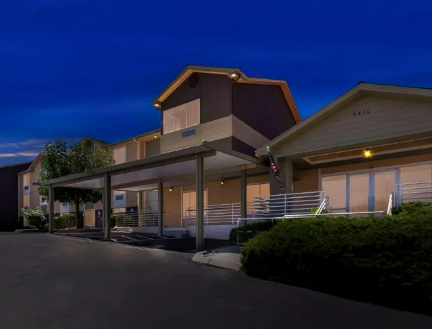 Best Western Topaz Lake Inn hotel detail image 1