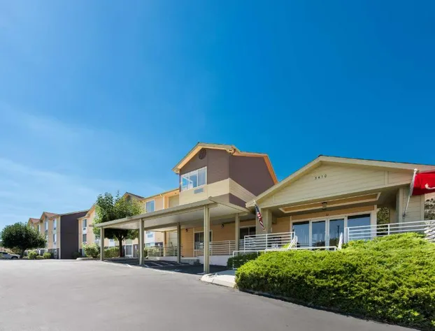 Best Western Topaz Lake Inn hotel detail image 3