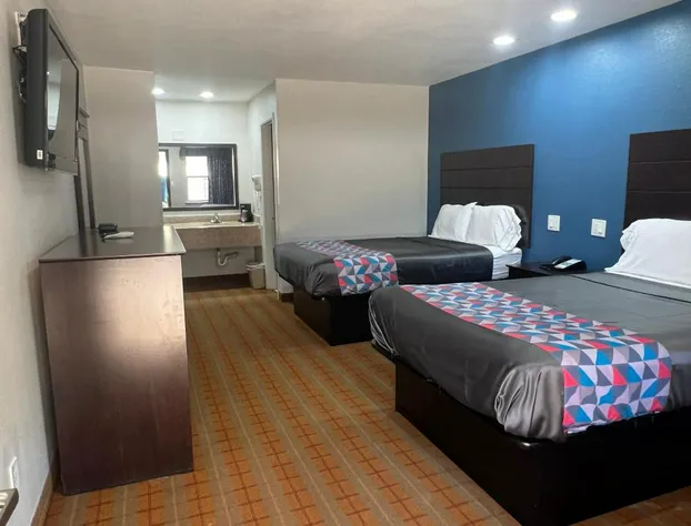 Economy inn hotel detail image 2