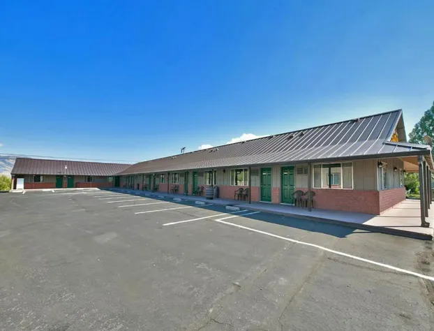 Walker River Lodge hotel detail image 4