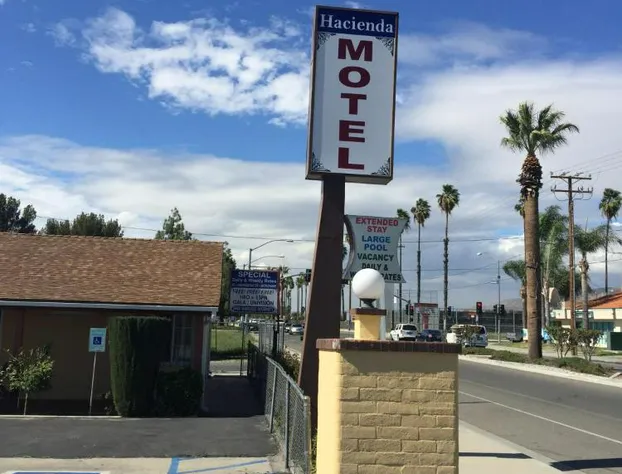 Hacienda Motel hotel detail image 4