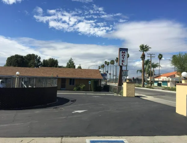 Hacienda Motel hotel detail image 2