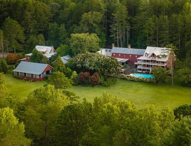 Glen-Ella Springs Hotel & Restaurant hotel detail image 4