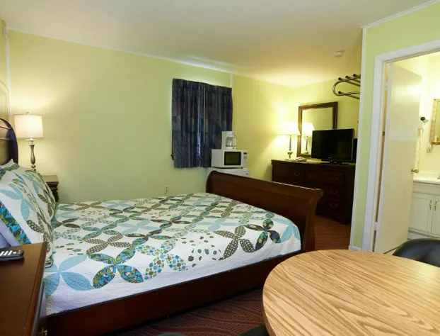 Clinton Motel hotel detail image 4