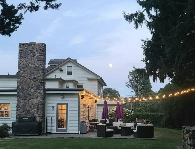 Westbrook Inn B&B hotel detail image 1